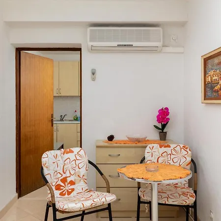Apartman Sea Front 1